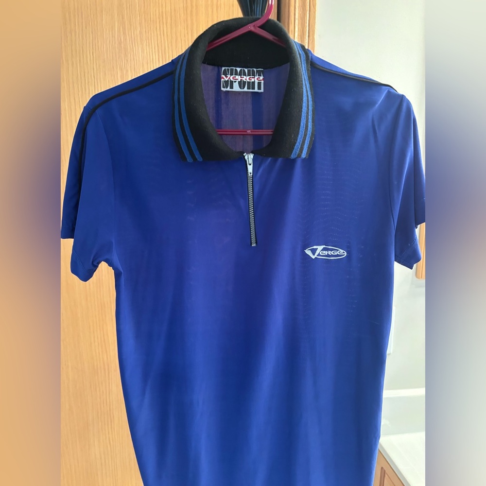 Verge Short Sleeve Shirt - Size Small